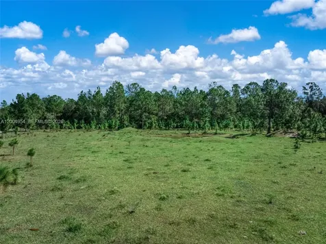 2316 Gem Stone Sebring FL 33857