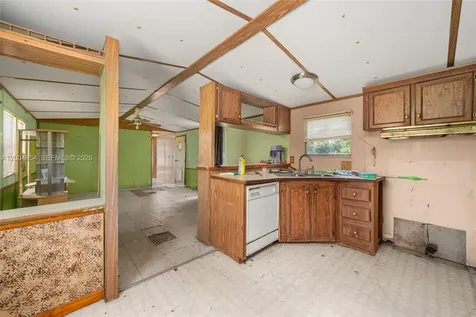 2316 Gem Stone Sebring FL 33857