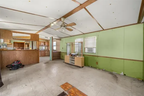 2316 Gem Stone Sebring FL 33857