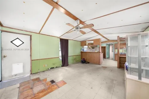 2316 Gem Stone Sebring FL 33857