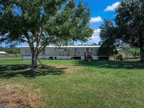 2316 Gem Stone Sebring FL 33857