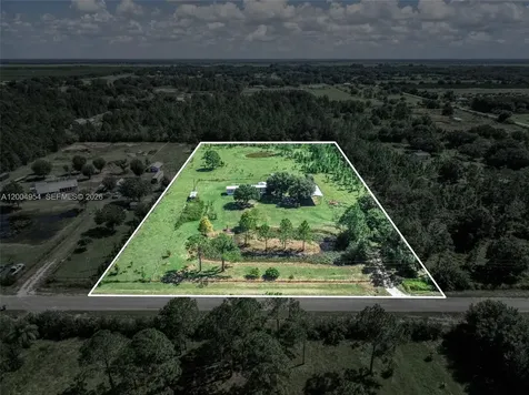 2316 Gem Stone Sebring FL 33857