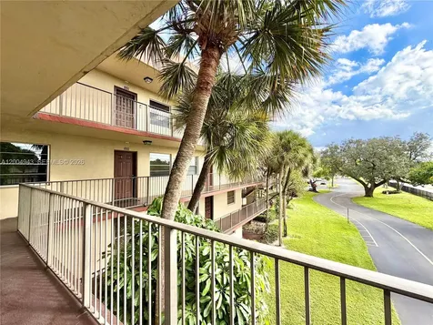 3361 NW 47th Terrace Lauderdale Lakes FL 33319