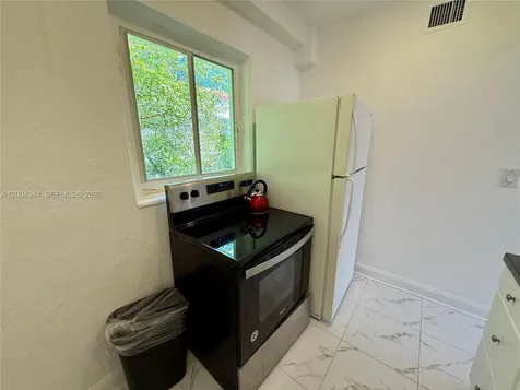 1542 Jefferson Avenue Miami Beach FL 33139