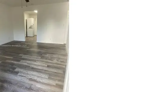 1051 NW 27 Avenue Fort Lauderdale FL 33311