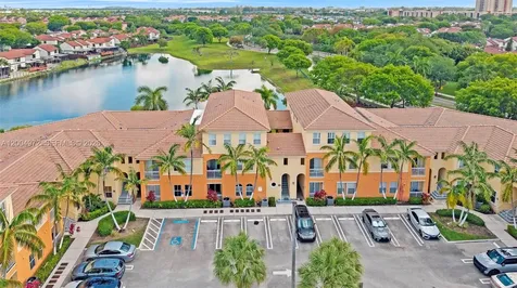 10012 NW 7th Street Miami FL 33172