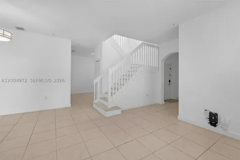 10012 NW 7th Street Miami FL 33172
