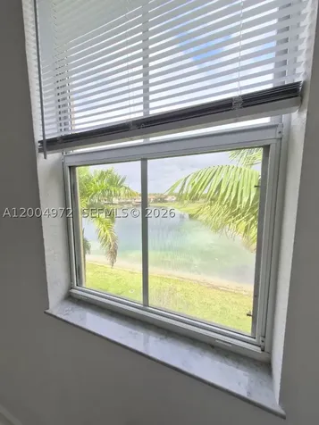 10012 NW 7th Street Miami FL 33172