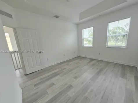10012 NW 7th Street Miami FL 33172