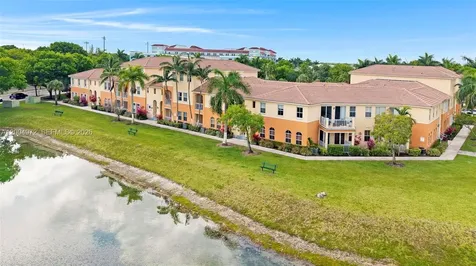 10012 NW 7th Street Miami FL 33172