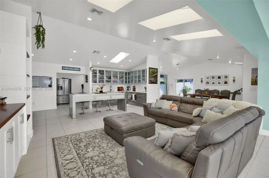 15540 SW 152nd Terrace Miami FL 33187