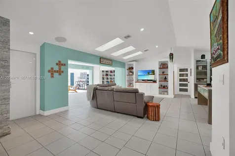 15540 SW 152nd Terrace Miami FL 33187