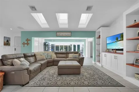 15540 SW 152nd Terrace Miami FL 33187