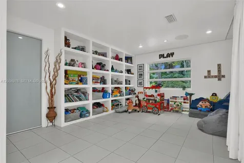 15540 SW 152nd Terrace Miami FL 33187