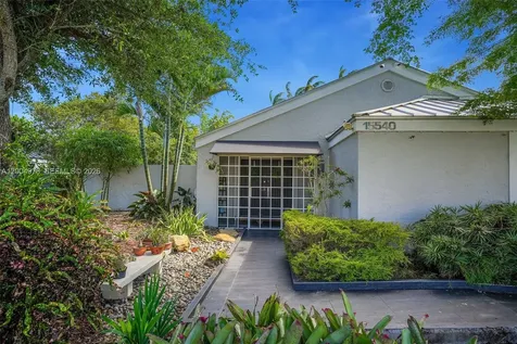 15540 SW 152nd Terrace Miami FL 33187