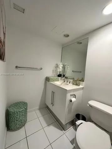 3000 S Ocean Drive Hollywood FL 33019