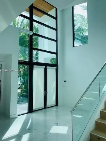 785 Harbor Drive Key Biscayne FL 33149