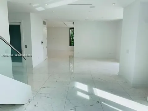 785 Harbor Drive Key Biscayne FL 33149