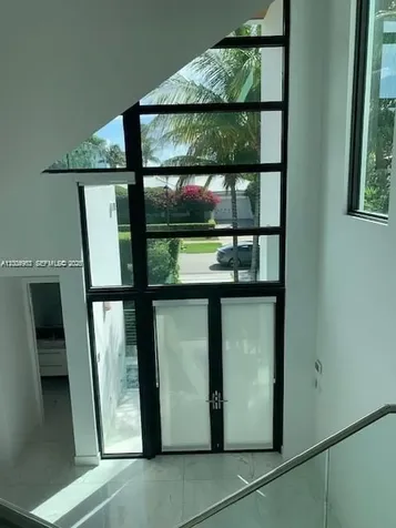 785 Harbor Drive Key Biscayne FL 33149