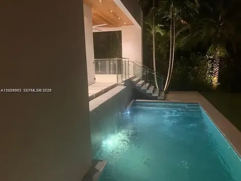 785 Harbor Drive Key Biscayne FL 33149