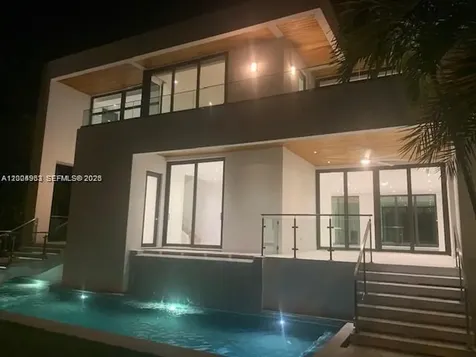 785 Harbor Drive Key Biscayne FL 33149