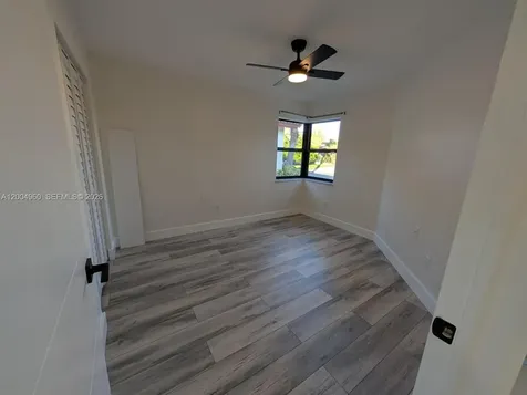 640 SW 113th Terrace Pembroke Pines FL 33025