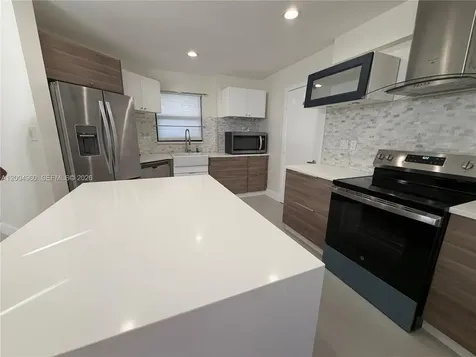 640 SW 113th Terrace Pembroke Pines FL 33025