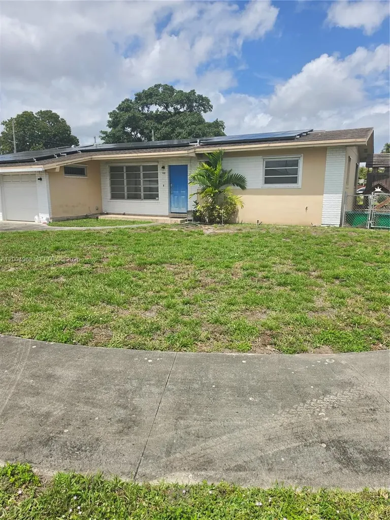 1101 W 54th Street Hialeah FL 33012