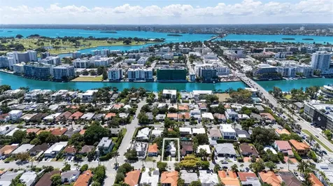 9516 Byron Avenue Surfside FL 33154