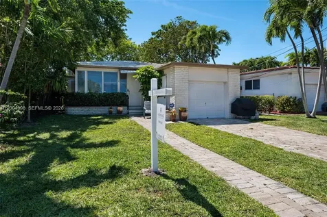 9516 Byron Avenue Surfside FL 33154