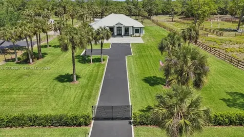 360 13th Street SW Naples FL 34117