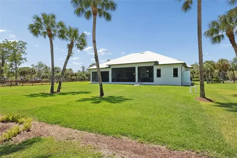 360 13th Street SW Naples FL 34117