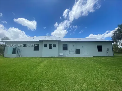 360 13th Street SW Naples FL 34117