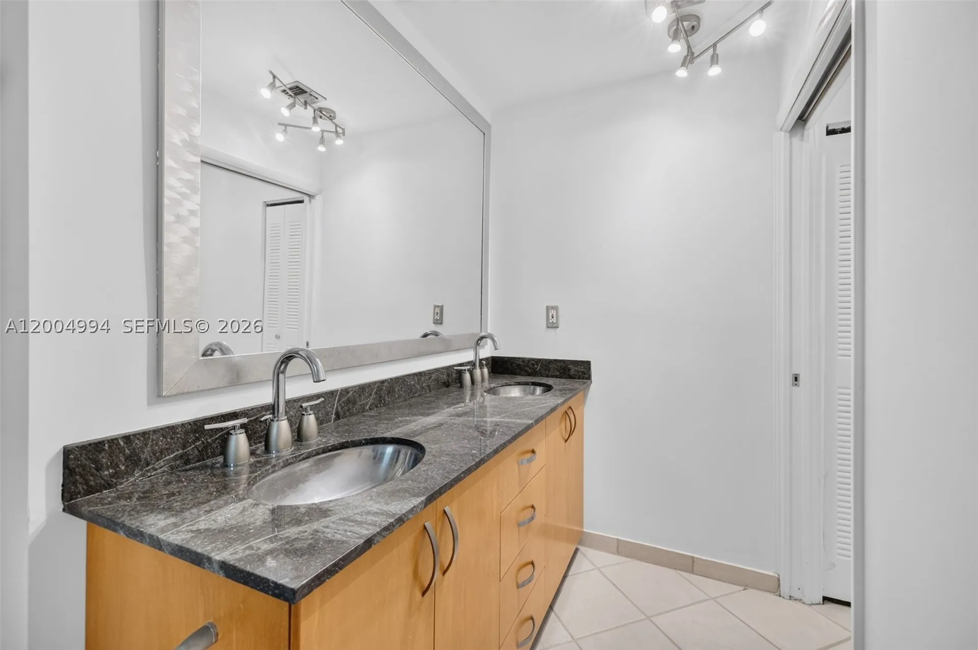 341 City View Drive Fort Lauderdale FL 33311