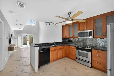341 City View Drive Fort Lauderdale FL 33311