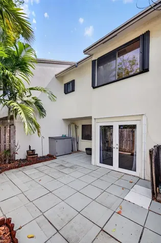 341 City View Drive Fort Lauderdale FL 33311