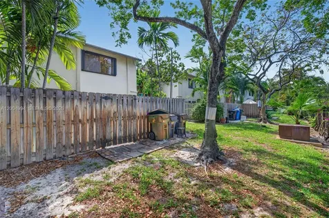 341 City View Drive Fort Lauderdale FL 33311