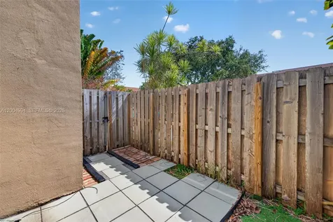 341 City View Drive Fort Lauderdale FL 33311