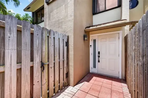 341 City View Drive Fort Lauderdale FL 33311