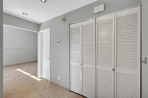 341 City View Drive Fort Lauderdale FL 33311