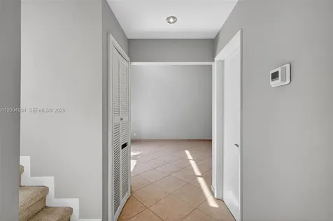 341 City View Drive Fort Lauderdale FL 33311