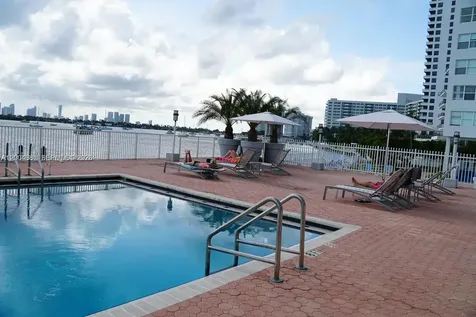 1228 West Avenue Miami Beach FL 33139