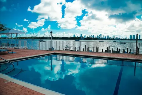 1228 West Avenue Miami Beach FL 33139