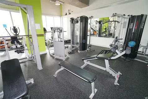 1228 West Avenue Miami Beach FL 33139