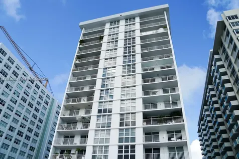 1228 West Avenue Miami Beach FL 33139