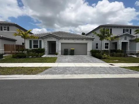 833 SE 26th Road Homestead FL 33035
