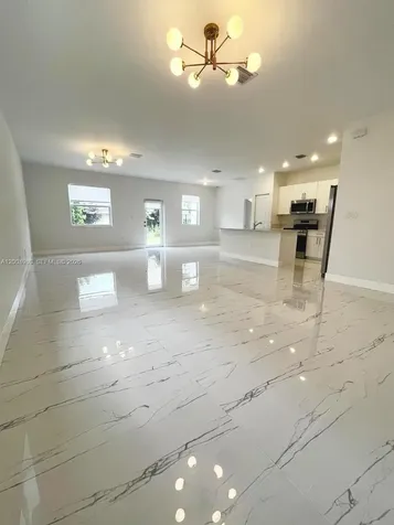 833 SE 26th Road Homestead FL 33035