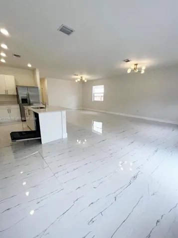833 SE 26th Road Homestead FL 33035
