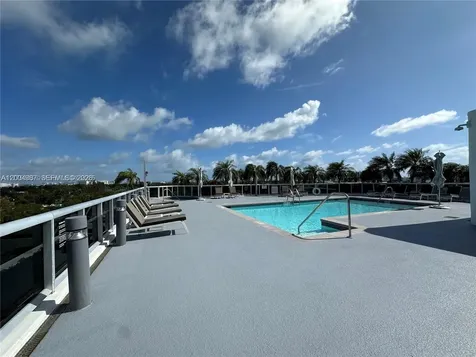 2001 Meridian Avenue Miami Beach FL 33139