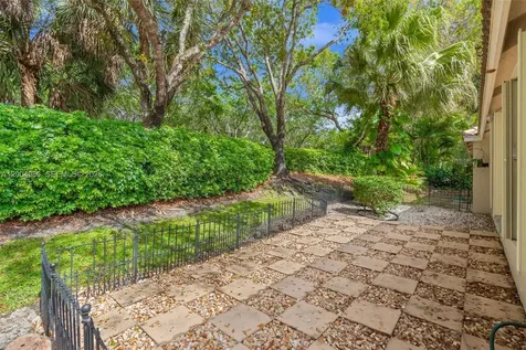 4108 Pine Ridge Lane Weston FL 33331